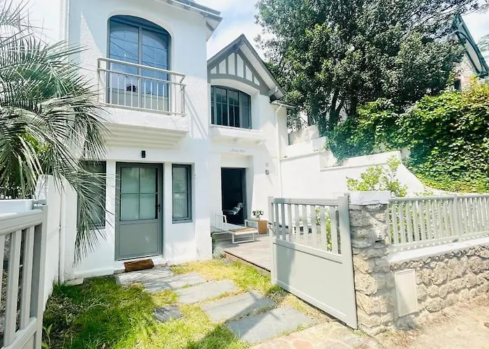 Вилла Mary-alex Ла-Боль-Эскублак