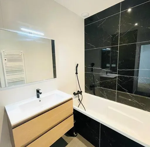 Mary-alex Вилла Ла-Боль-Эскублак